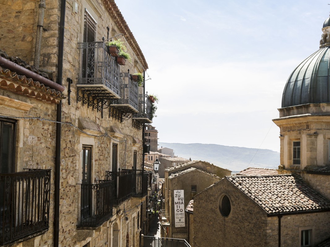Image of the historical residence with view in Sicily