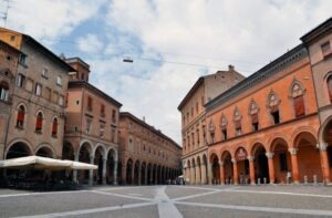 Image of buildings in Bologna city centre