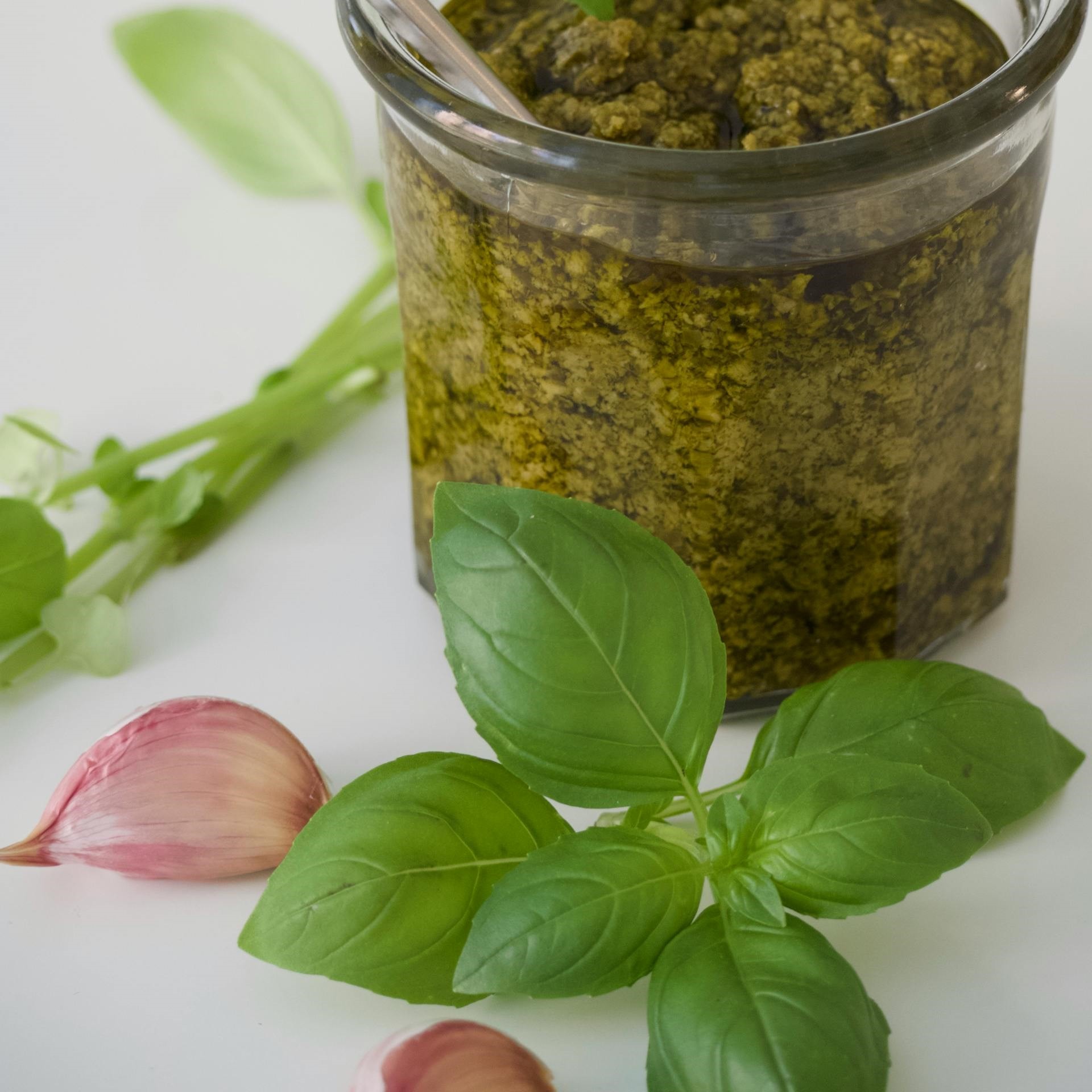 Pesto making with a chef
